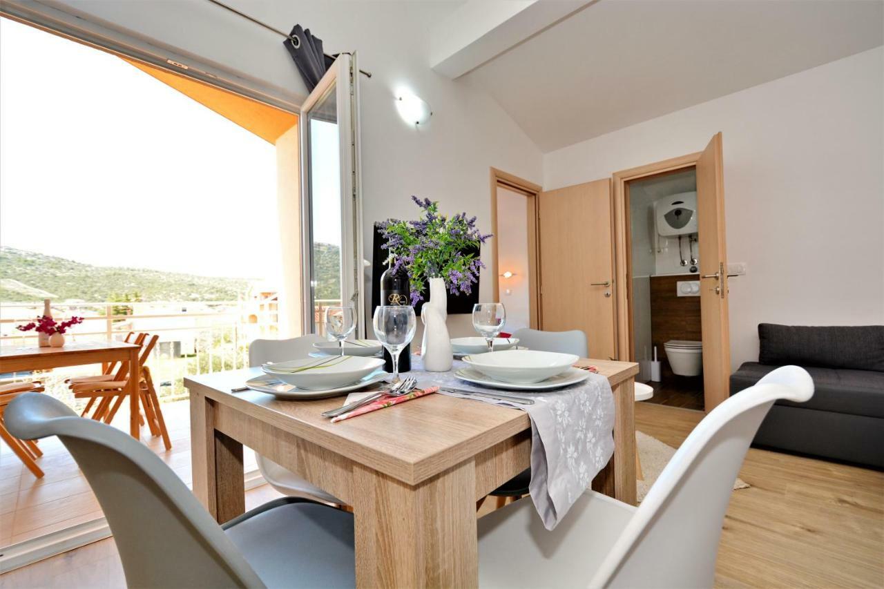 Apartman Mario Poljica  Eksteriør billede