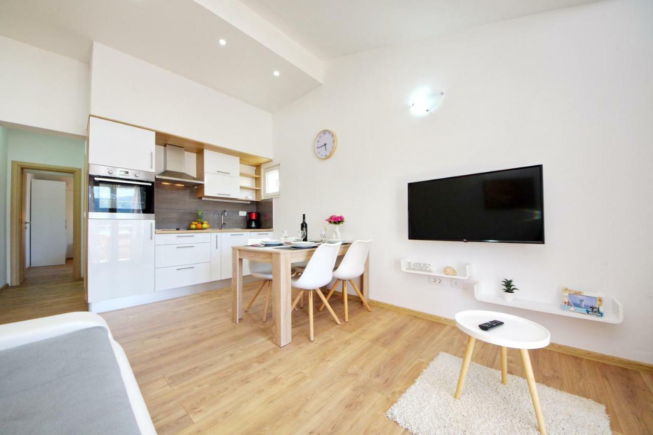 Apartman Mario Poljica  Eksteriør billede