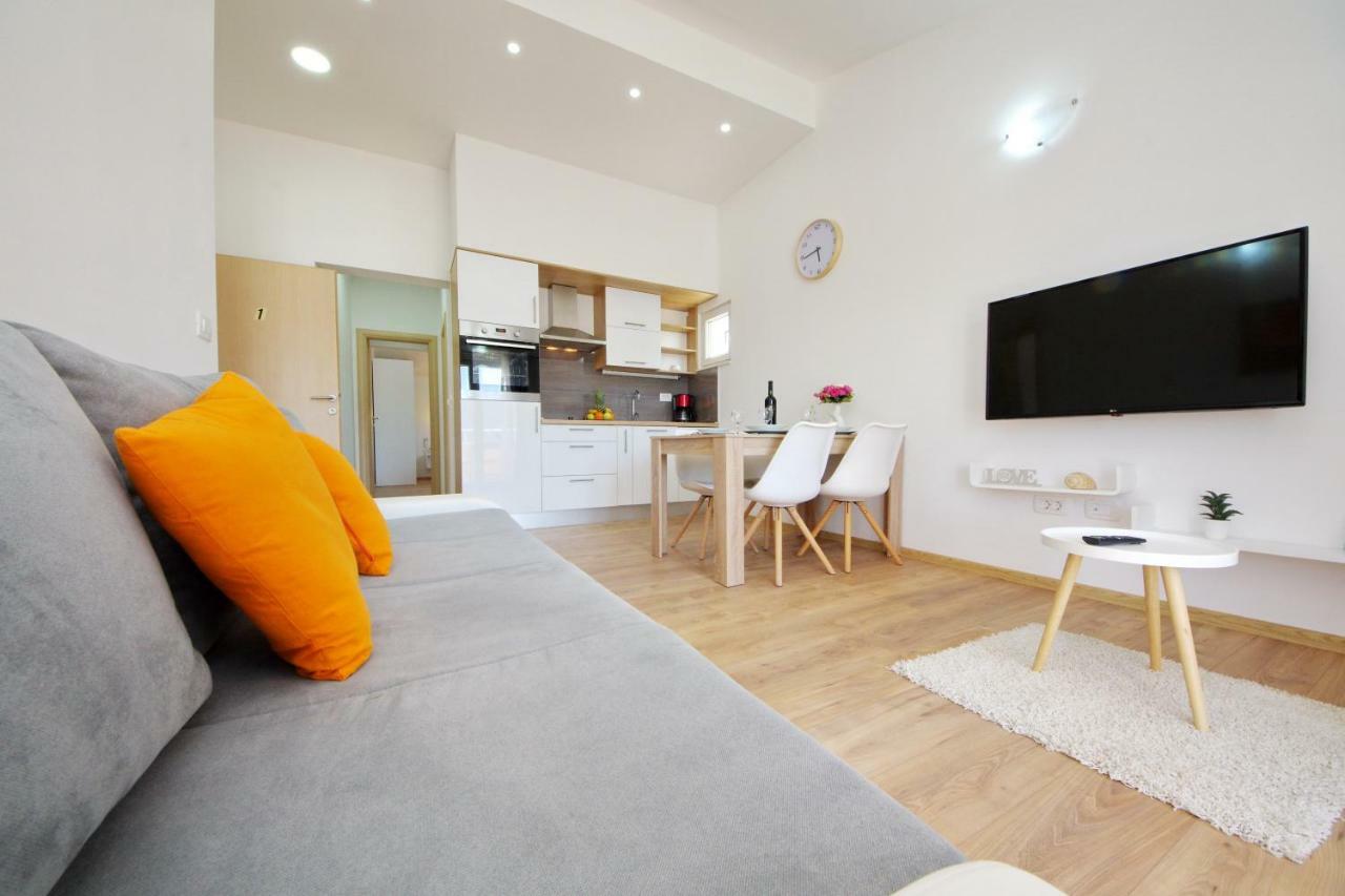 Apartman Mario Poljica  Eksteriør billede