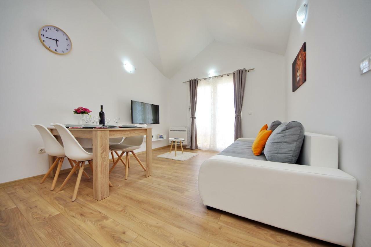 Apartman Mario Poljica  Eksteriør billede